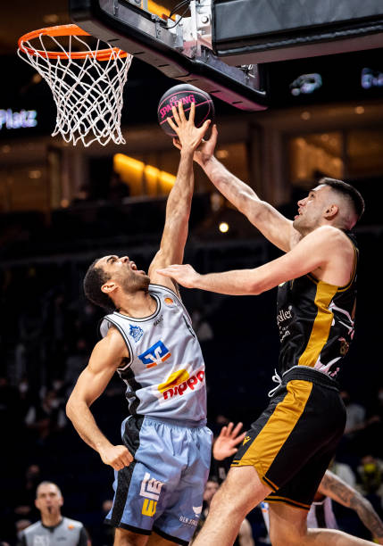 战术与表现 战术与表现