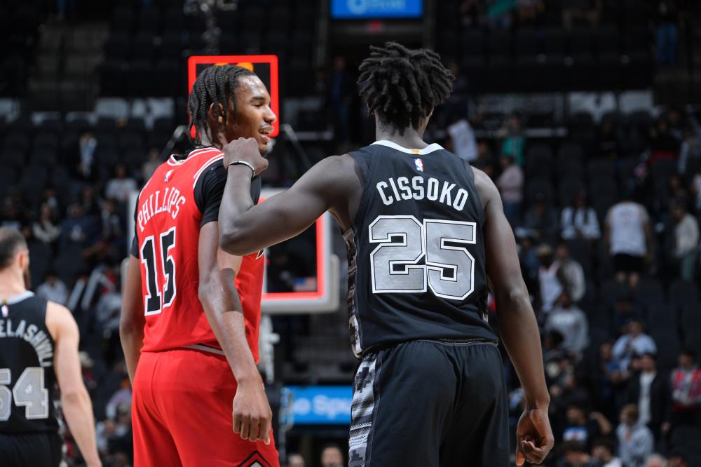 正是季后赛 正是季后赛