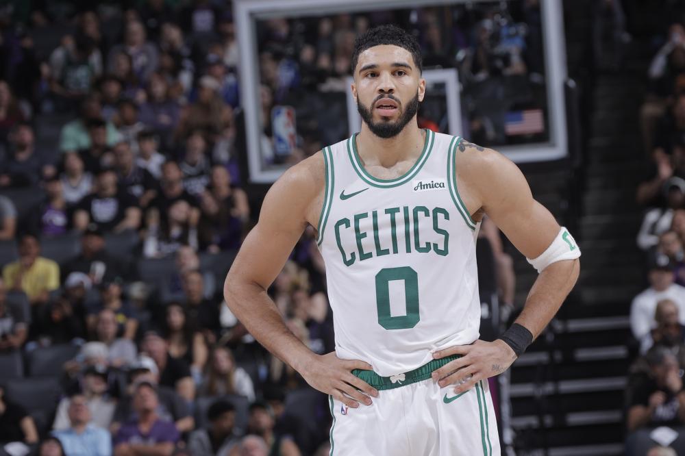 双方在伯纳 双方在伯纳