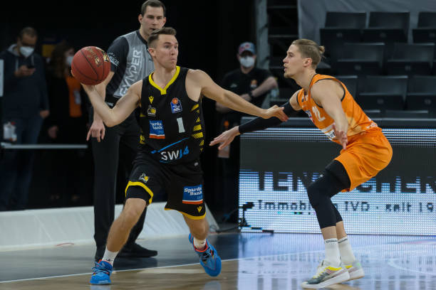 年轻球员的 年轻球员的